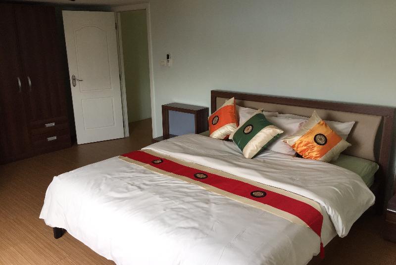 Season Residence Phnom Penh Bagian luar foto